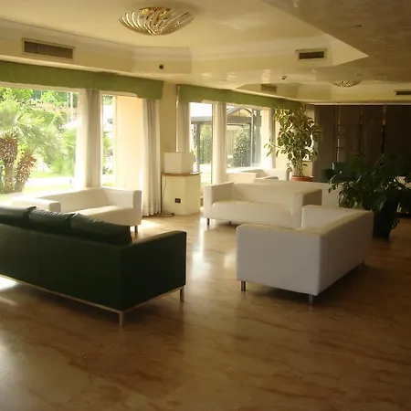 Park Cassia 4* רומא