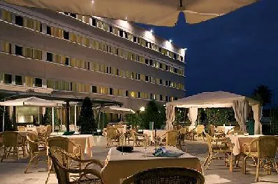 호텔 Park Cassia 4*